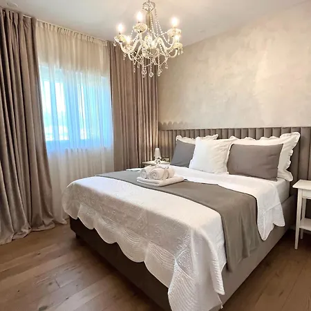 Luxury Rinos - Free Garage Parking Apartment