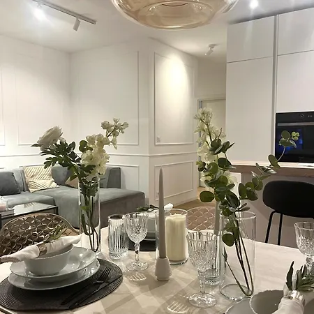 Luxury Rinos - Free Garage Parking Apartment Split
