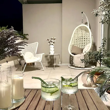 Luxury Rinos - Free Garage Parking Apartment